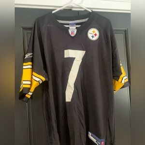 Steelers jersey, like new, worn twice. Smoke free home. Large.